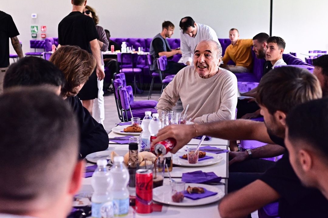 Commisso, grigliata con la squadra