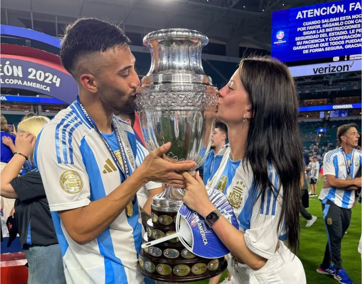 Ex viola, Nico Gonzalez tra calciomercato e gossip: arriva la rottura con  la fidanzata Paloma Silberberg - LaViola.it