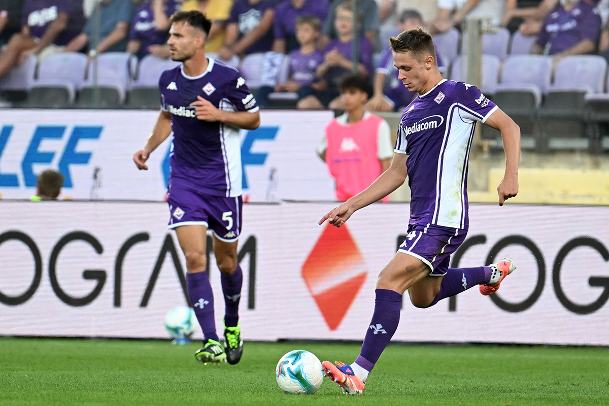 Fiorentina-Como - Nicolussi Caviglia