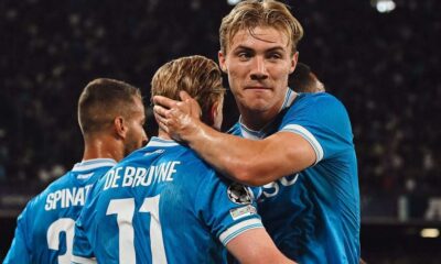Hojlund e De Bruyne - Napoli