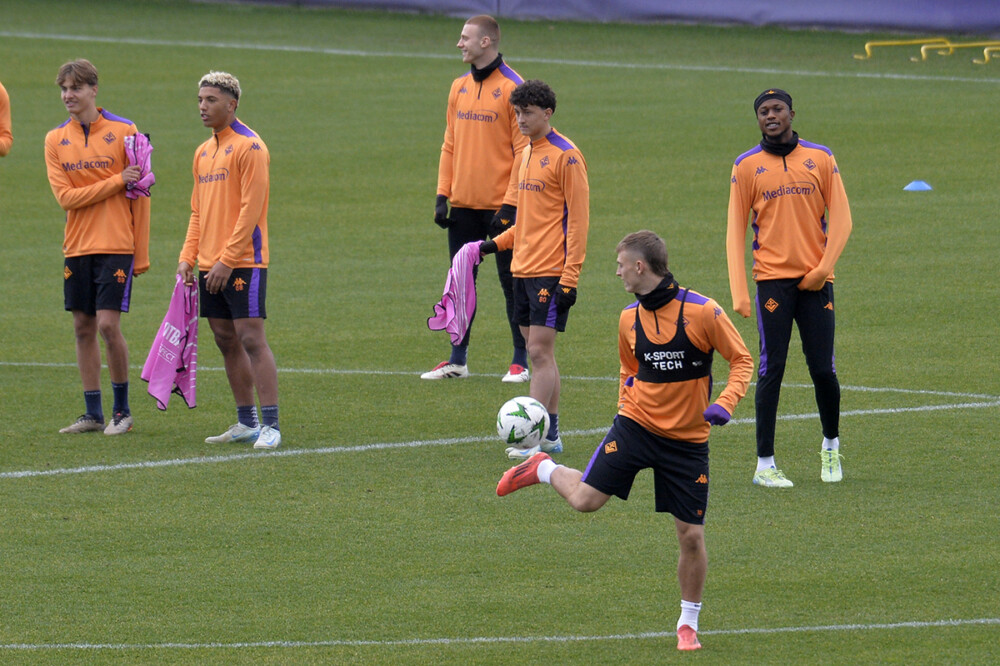 FIORENTINA -18-12-2024  RIFINITURA PER LA GARA CONTRO IL VITORIA GUIMARAES. GUDMUNDSSON GALASSI SLVANO/SILPRESS